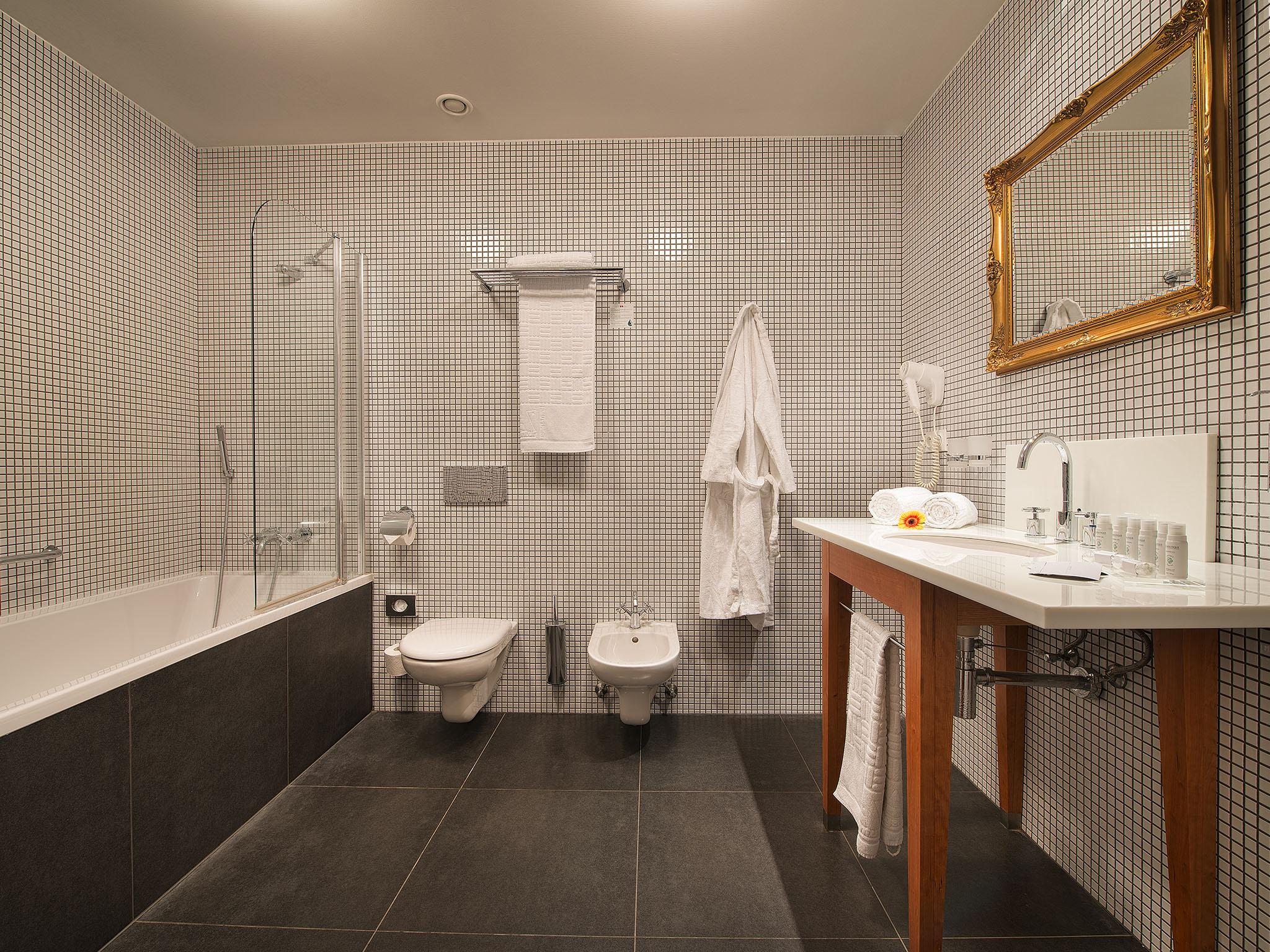 Ea Hotel Tereziansky Dvur Hradec Králové المظهر الخارجي الصورة