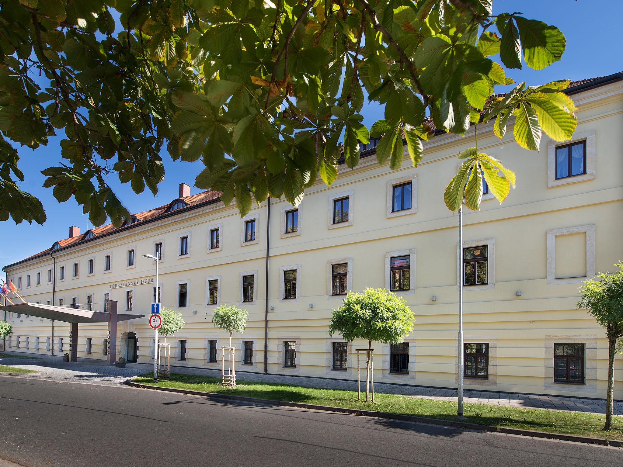 Ea Hotel Tereziansky Dvur Hradec Králové المظهر الخارجي الصورة