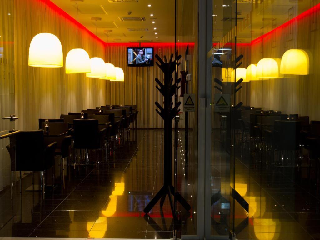 Ea Hotel Tereziansky Dvur Hradec Králové المظهر الخارجي الصورة
