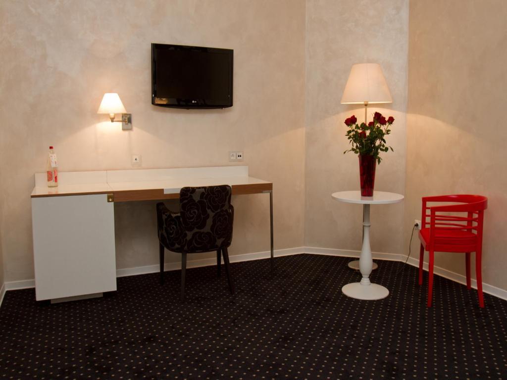 Ea Hotel Tereziansky Dvur Hradec Králové المظهر الخارجي الصورة
